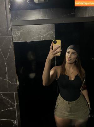 juliannaa___ photo #0002