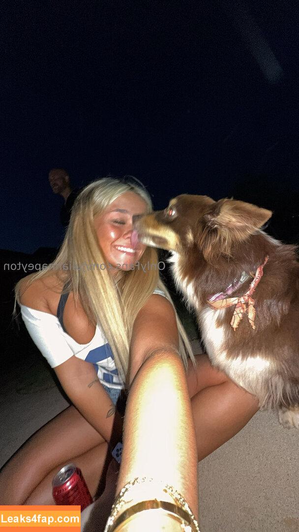 juliannapeyton / thejuliannapeyton leaked photo photo #0062