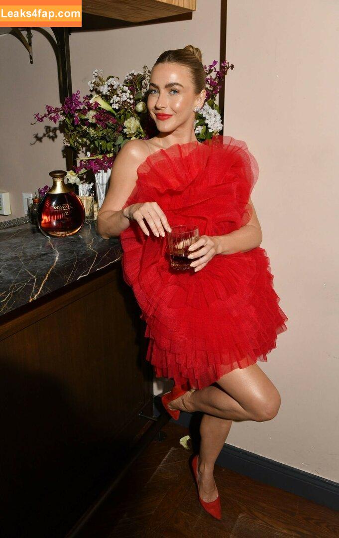 Julianne Hough / juleshough leaked photo photo #0098