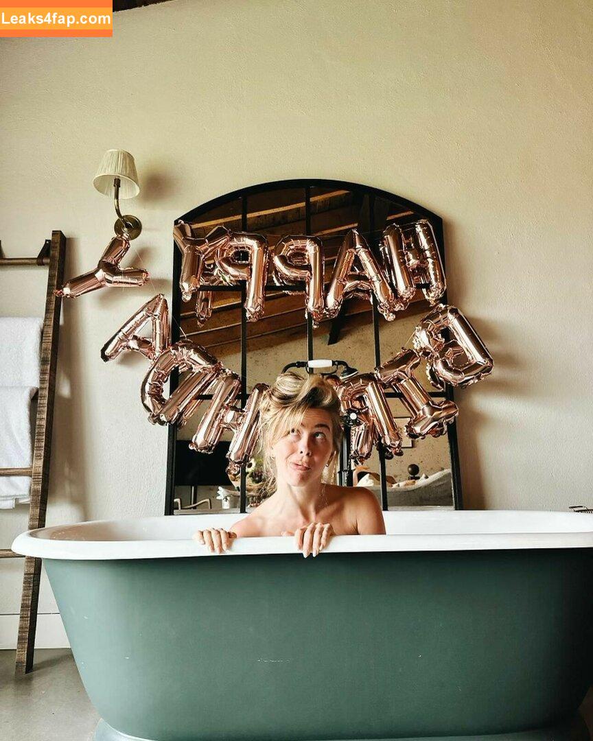 Julianne Hough / juleshough leaked photo photo #0114