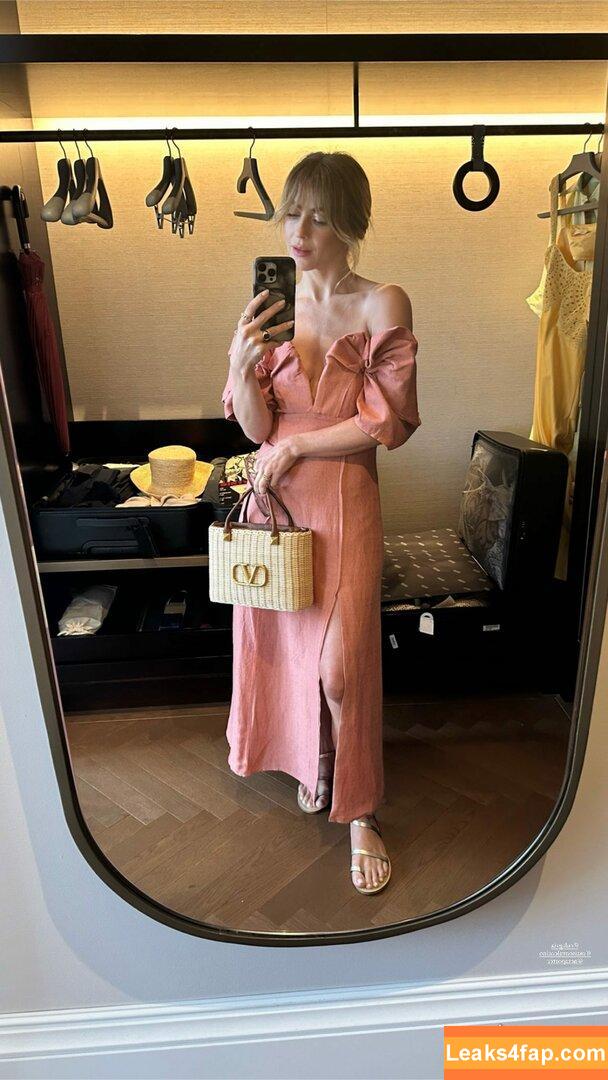 Julianne Hough / juleshough leaked photo photo #0119