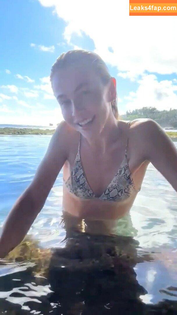 Julianne Hough / juleshough leaked photo photo #0128