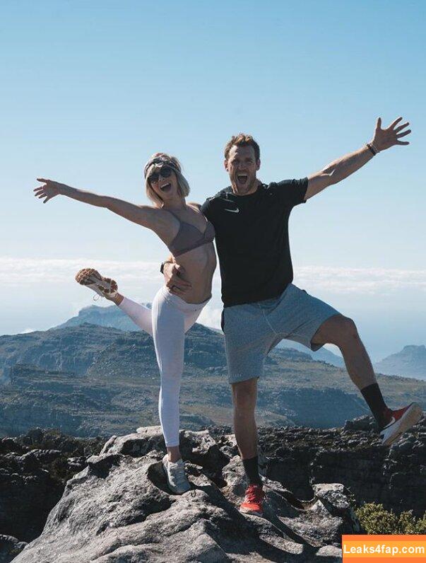 Julianne Hough / juleshough leaked photo photo #0169