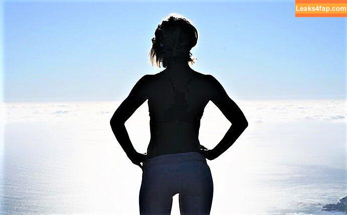 Julianne Hough / juleshough leaked photo photo #0172