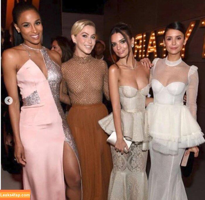 Julianne Hough / juleshough leaked photo photo #0176