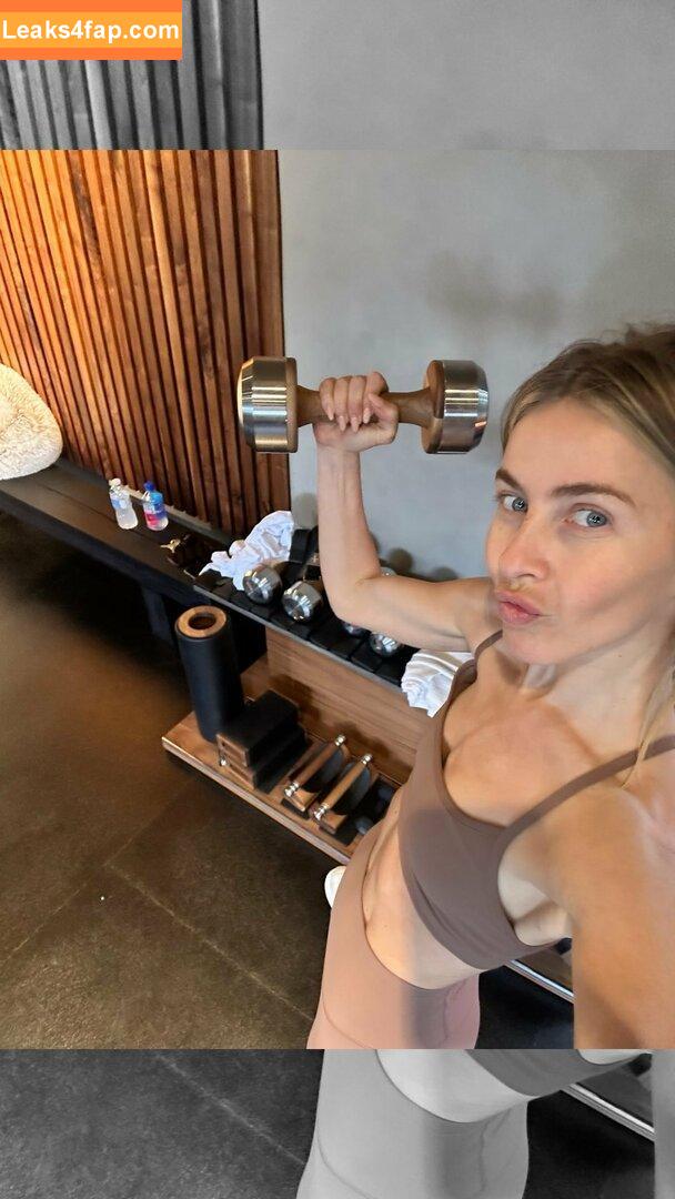 Julianne Hough / juleshough leaked photo photo #0224