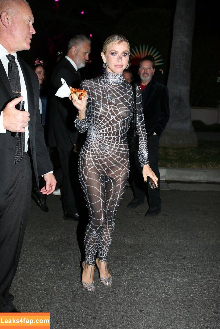 Julianne Hough / juleshough leaked photo photo #0245