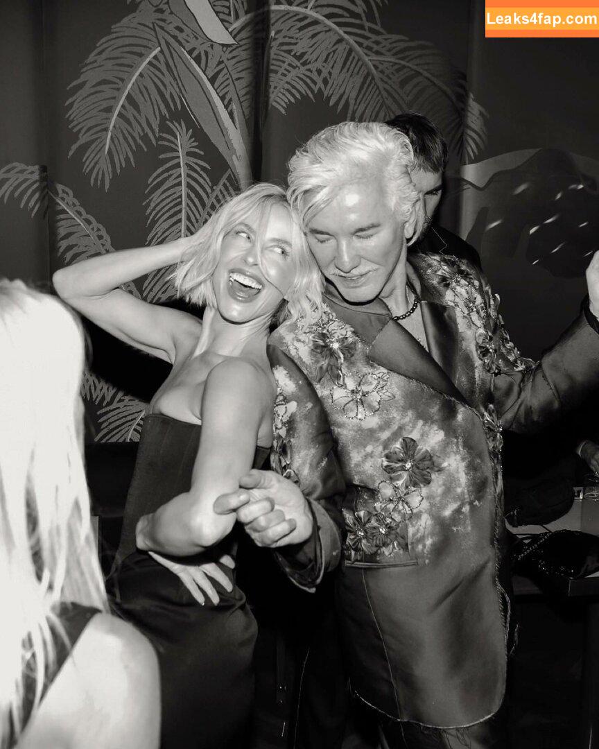 Julianne Hough / juleshough leaked photo photo #0279