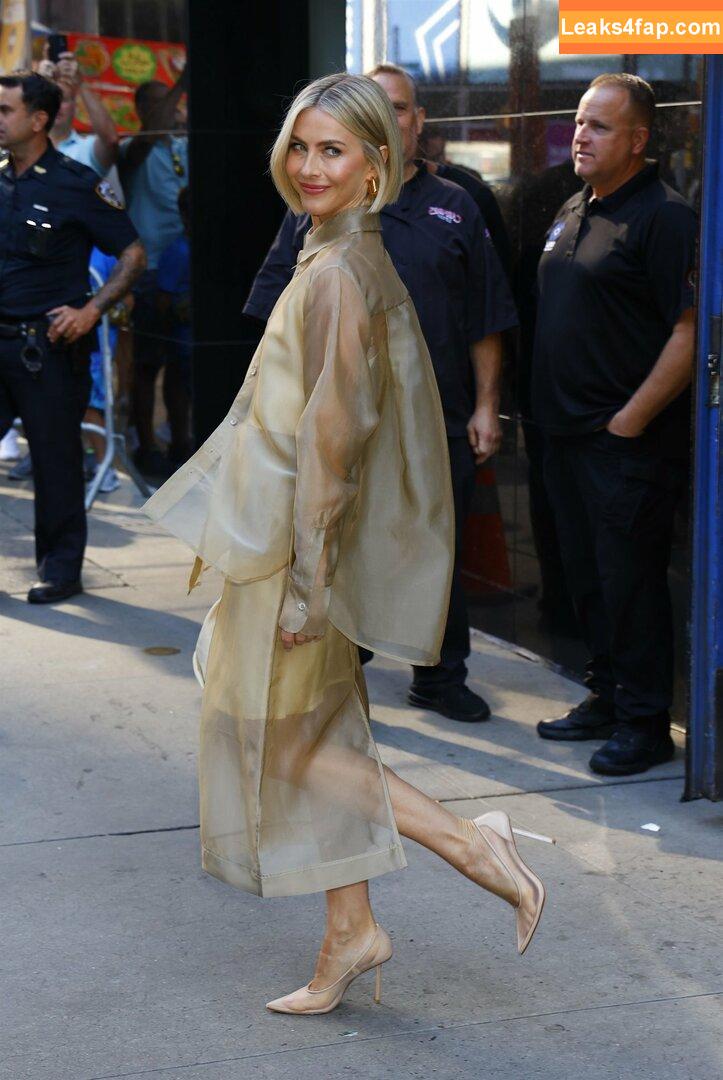 Julianne Hough / juleshough leaked photo photo #0443