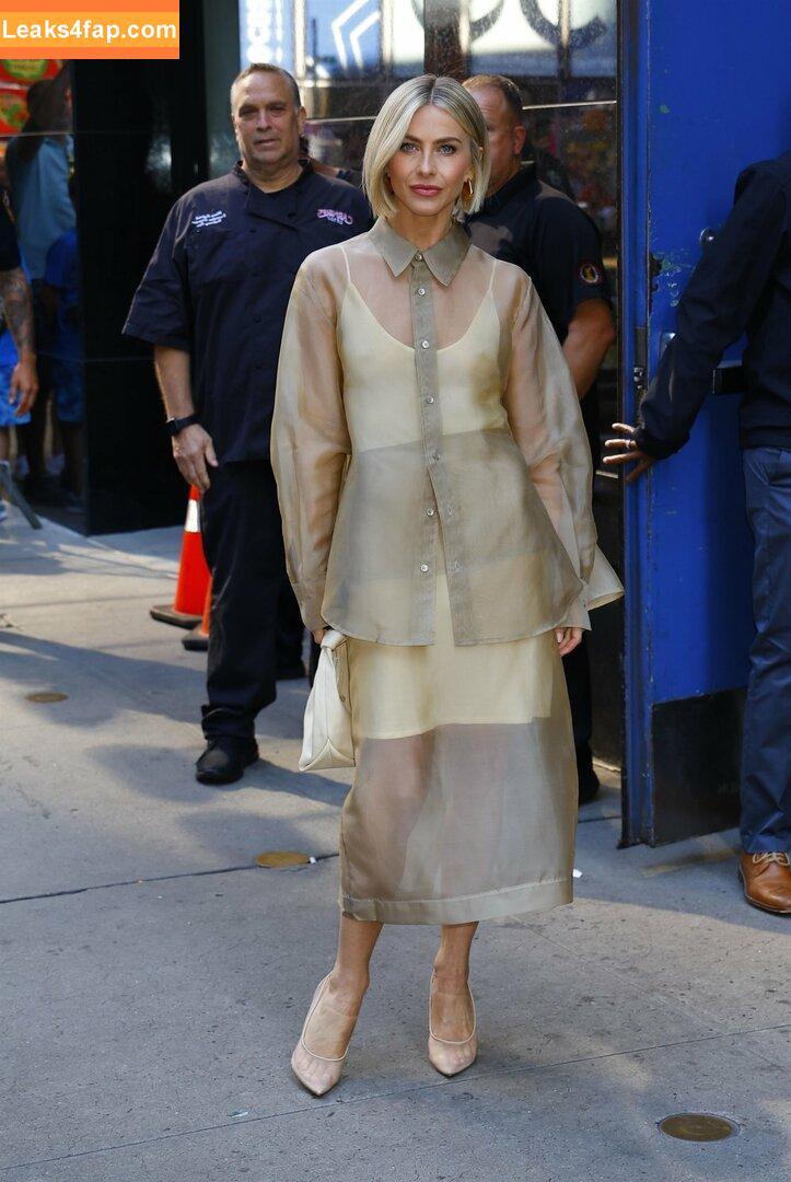 Julianne Hough / juleshough leaked photo photo #0445