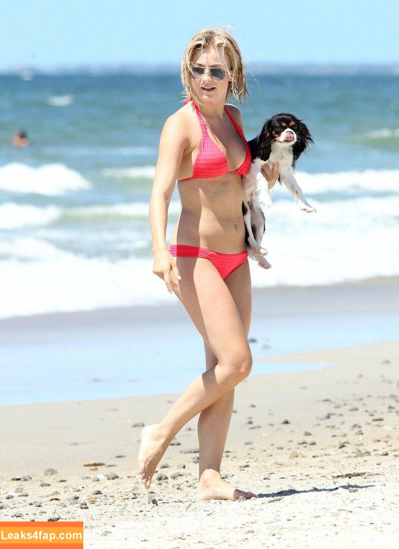Julianne Hough / juleshough leaked photo photo #0485