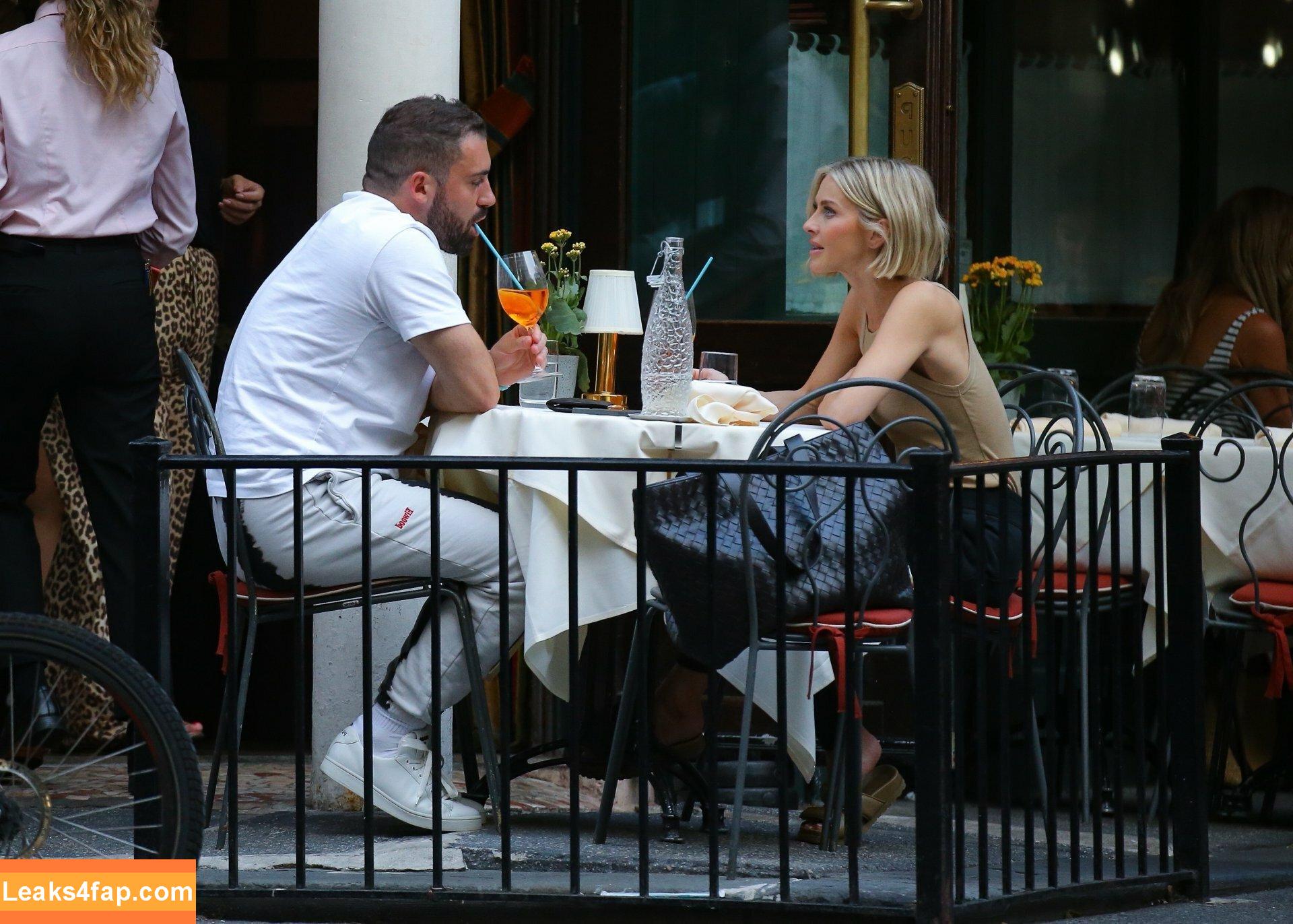 Julianne Hough / juleshough leaked photo photo #0541