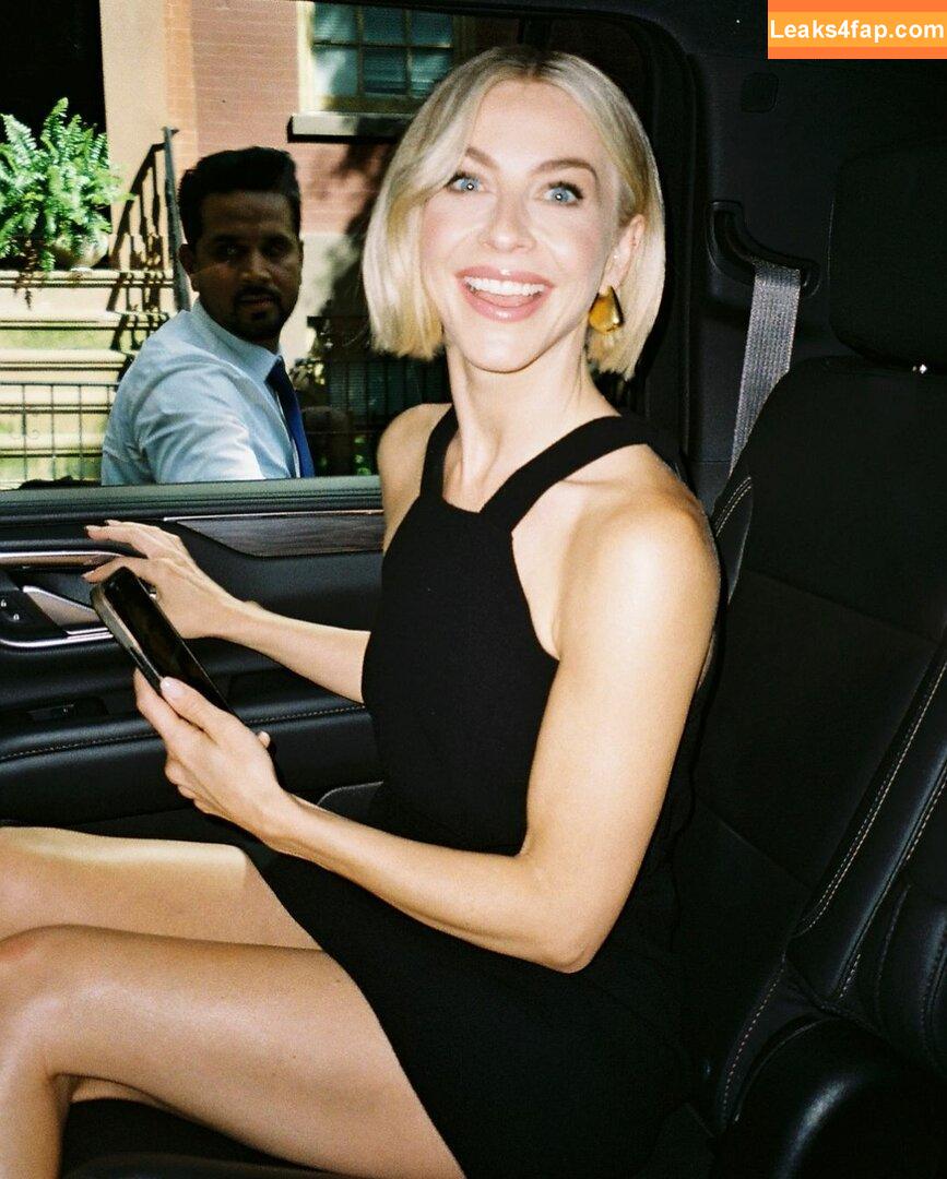 Julianne Hough / juleshough leaked photo photo #0564