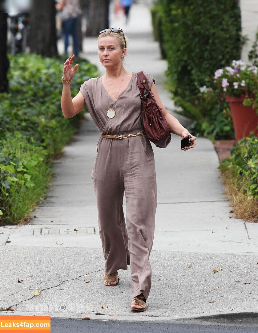 Julianne Hough / juleshough leaked photo photo #0599