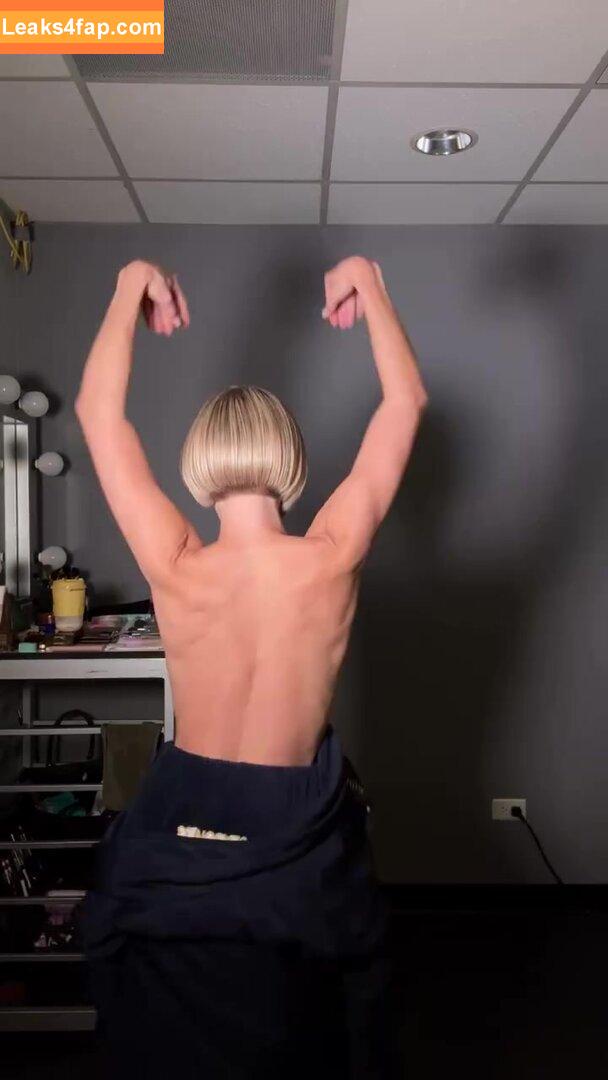 Julianne Hough / juleshough leaked photo photo #0656