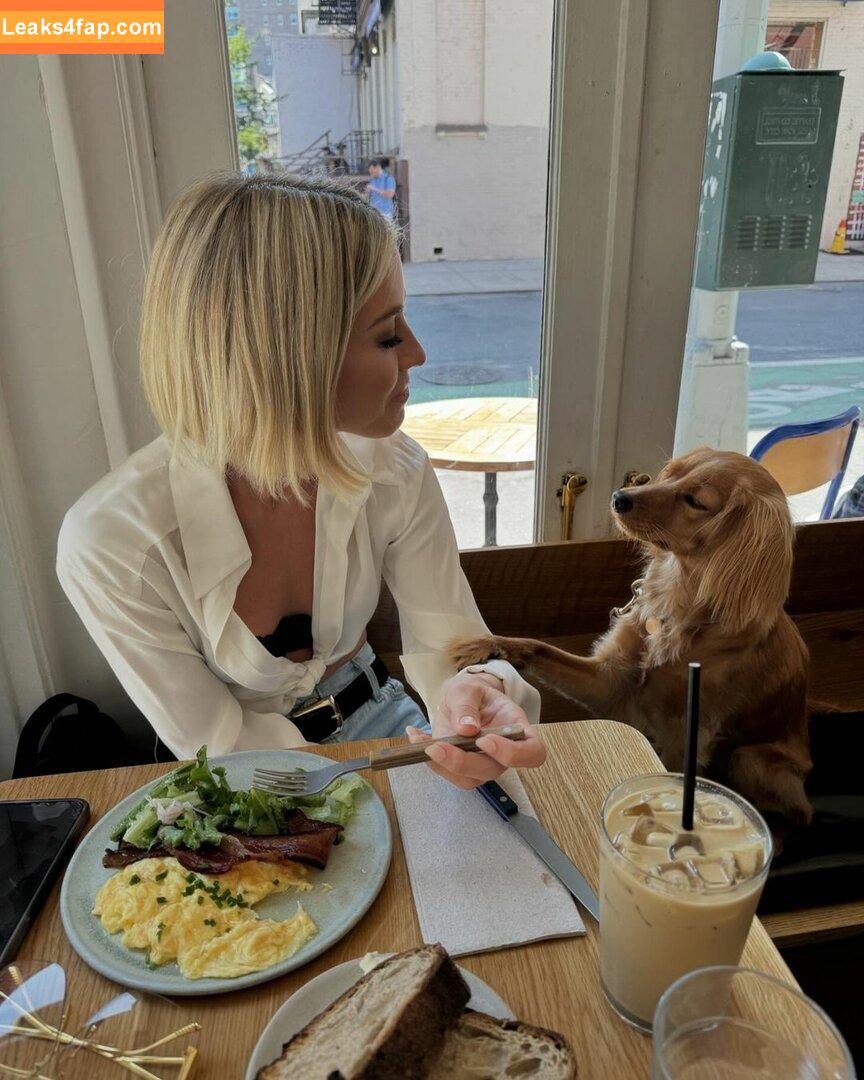 Julianne Hough / juleshough leaked photo photo #0689