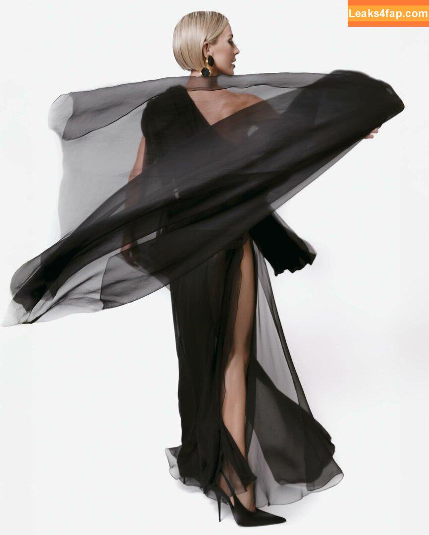 Julianne Hough / juleshough leaked photo photo #0778