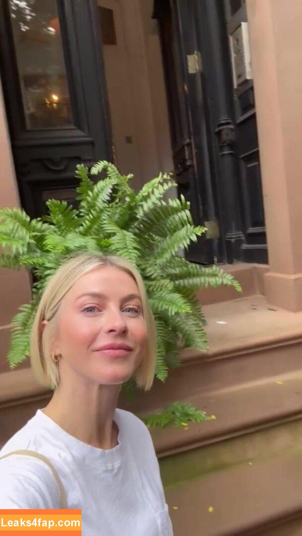 Julianne Hough / juleshough leaked photo photo #0787
