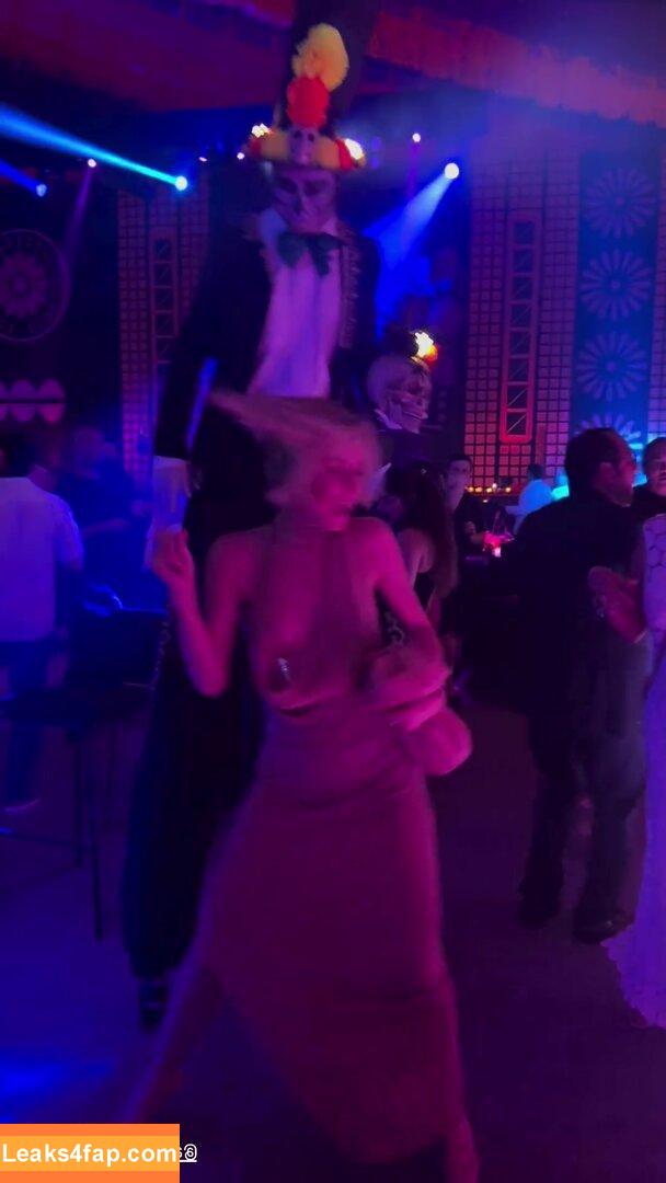 Julianne Hough / juleshough leaked photo photo #0801