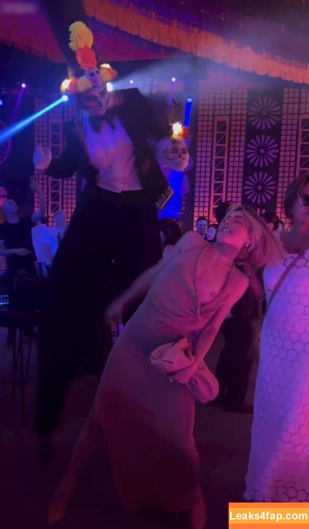 Julianne Hough / juleshough leaked photo photo #0806