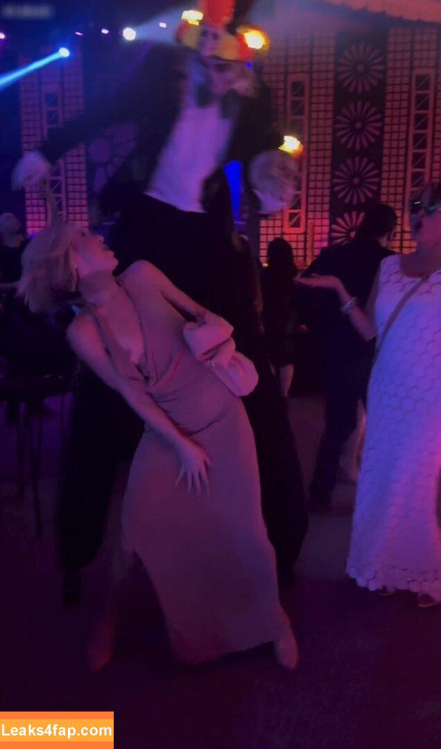 Julianne Hough / juleshough leaked photo photo #0807