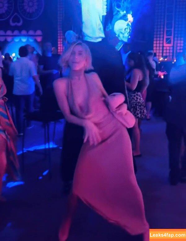 Julianne Hough / juleshough leaked photo photo #0813