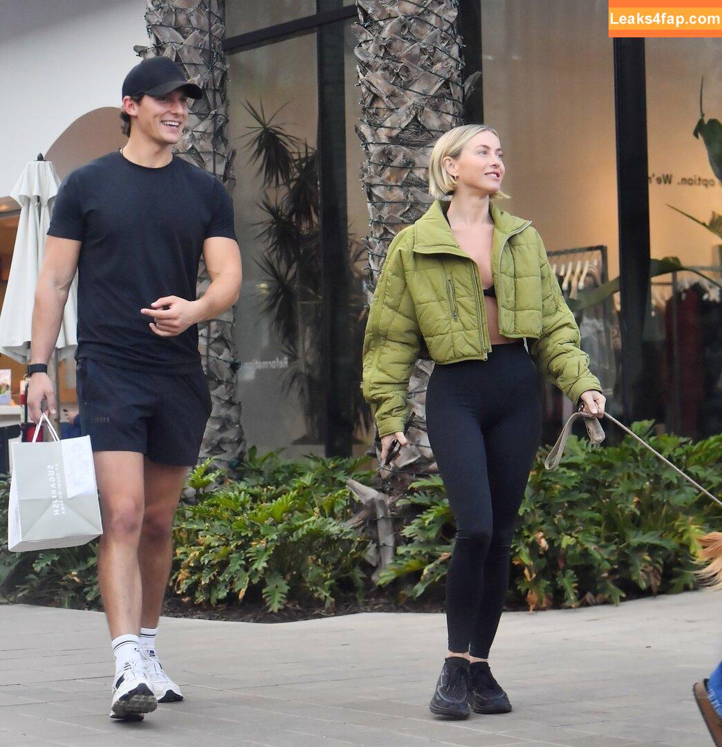 Julianne Hough / juleshough leaked photo photo #0917