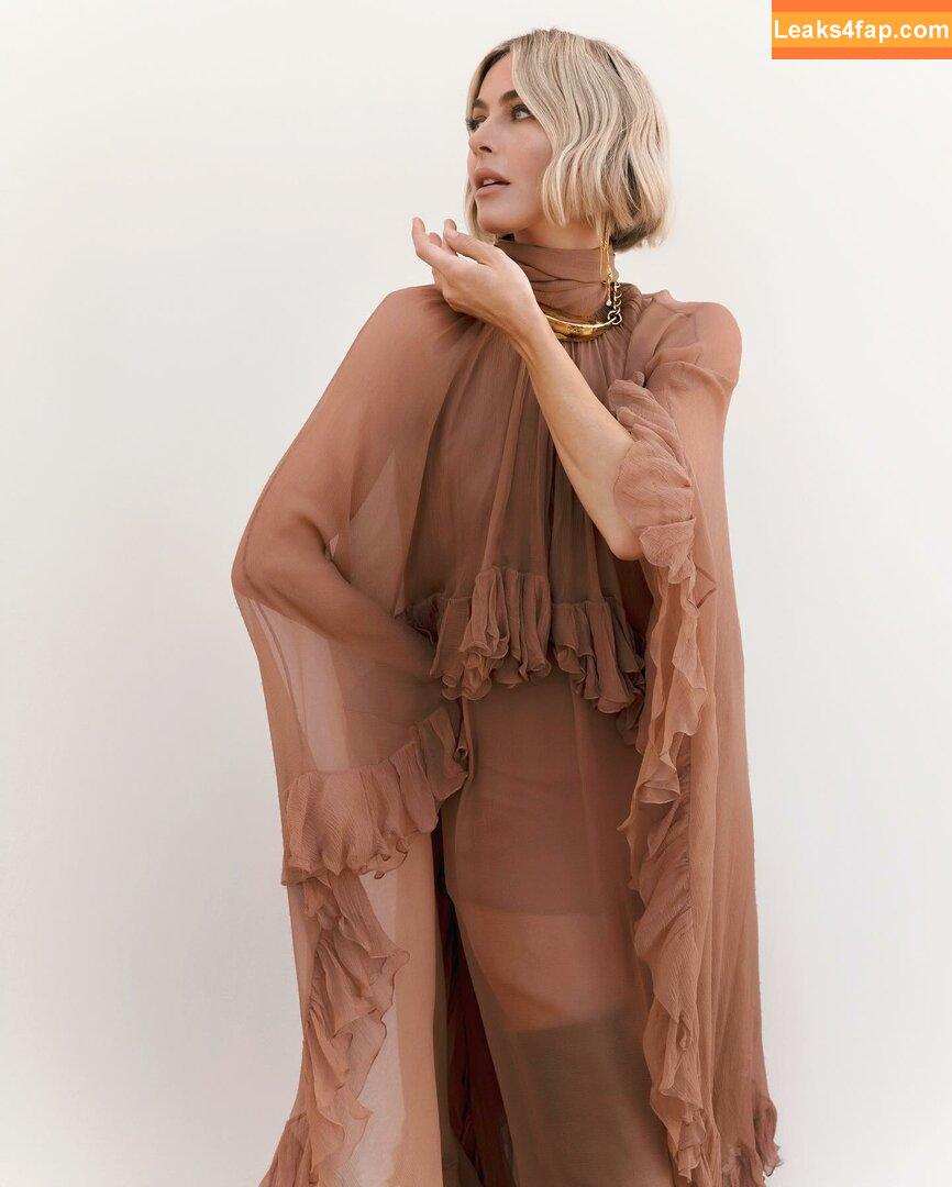 Julianne Hough / juleshough leaked photo photo #0939