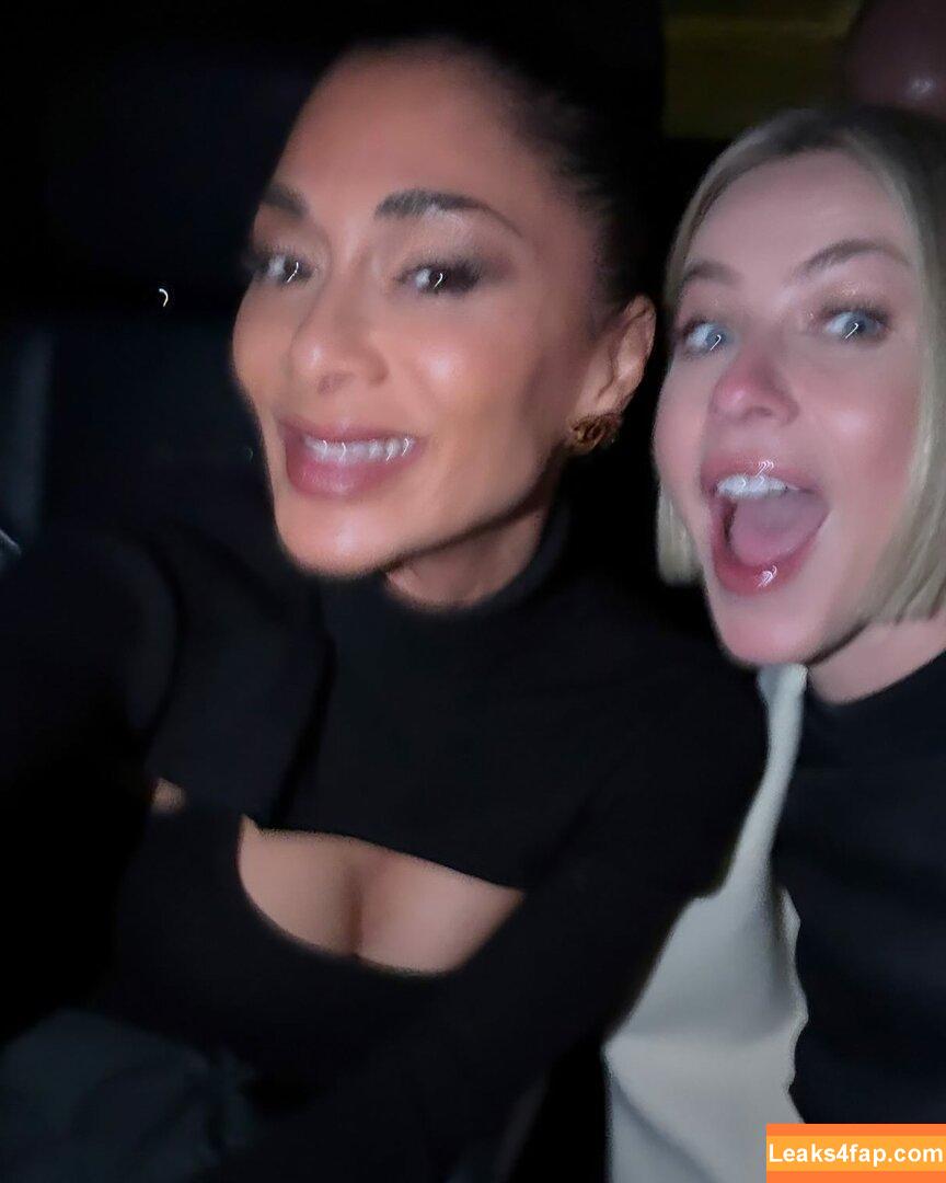 Julianne Hough / juleshough leaked photo photo #0991
