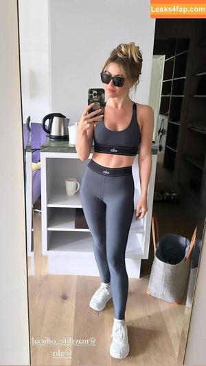 Julianne Hough photo #0113
