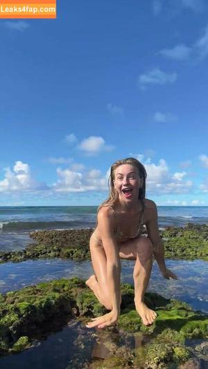 Julianne Hough photo #0140