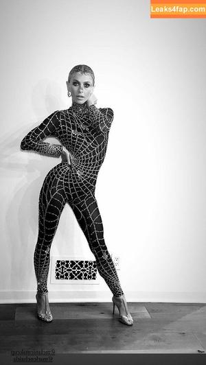 Julianne Hough photo #0145