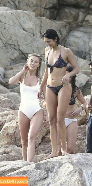Julianne Hough photo #0252