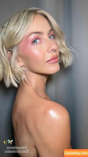 Julianne Hough photo #0276