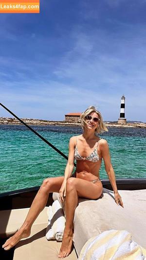 Julianne Hough photo #0308