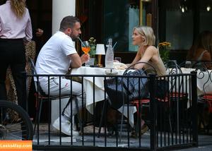 Julianne Hough photo #0541