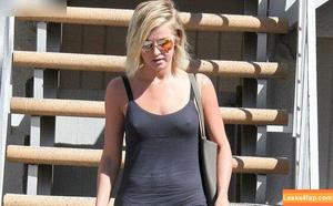 Julianne Hough photo #0711
