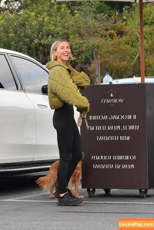 Julianne Hough photo #0916