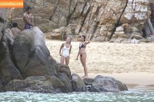 Julianne Hough photo #0993