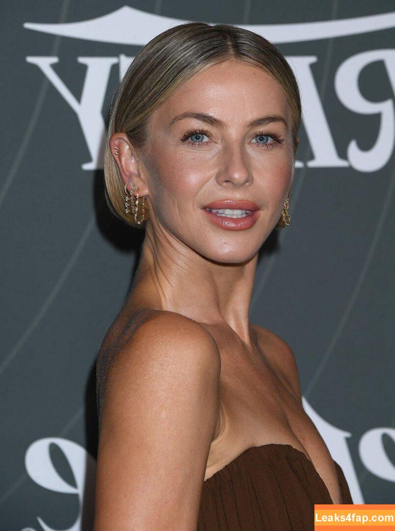 Julianne Hough / juleshough leaked photo photo #1257