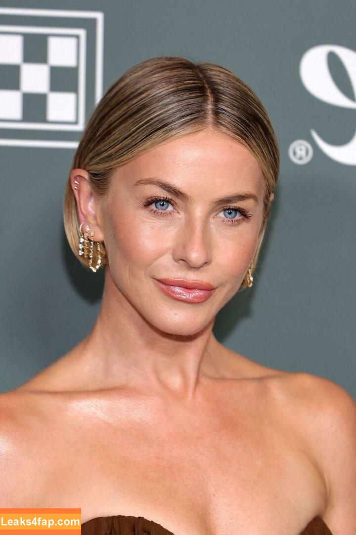 Julianne Hough / juleshough leaked photo photo #1259