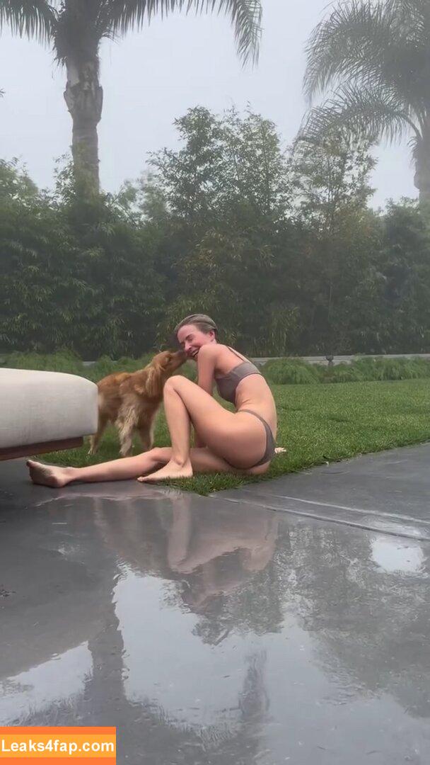 Julianne Hough / https: / juleshough leaked photo photo #1305