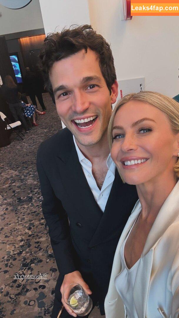 Julianne Hough / https: / juleshough leaked photo photo #1357