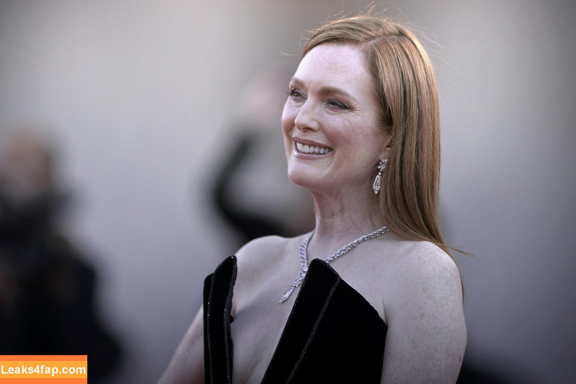 Julianne Moore / juliana_moore / juliannemoore слитое фото фото #0016