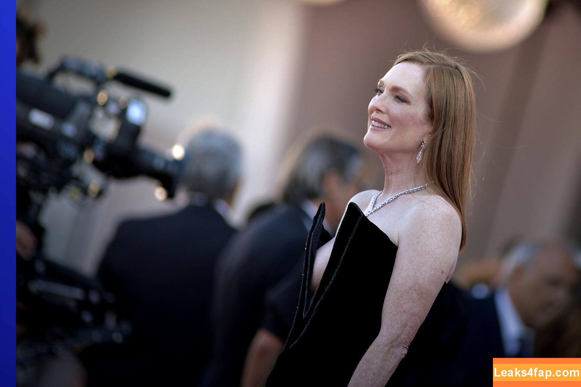 Julianne Moore / juliana_moore / juliannemoore слитое фото фото #0021