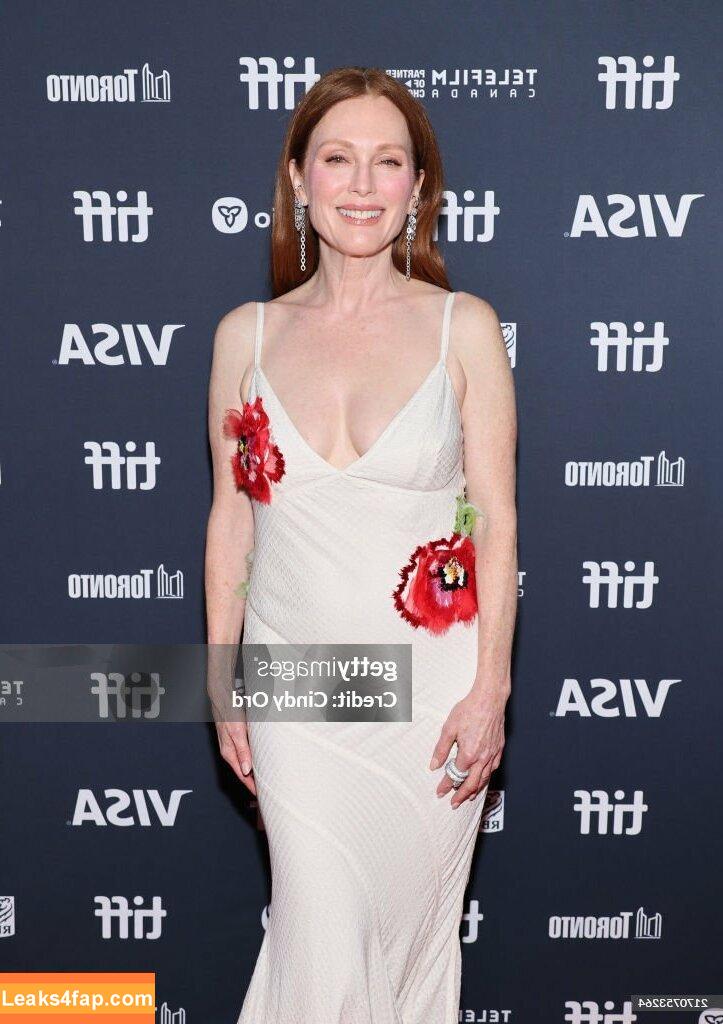 Julianne Moore / juliannemoore leaked photo photo #0076