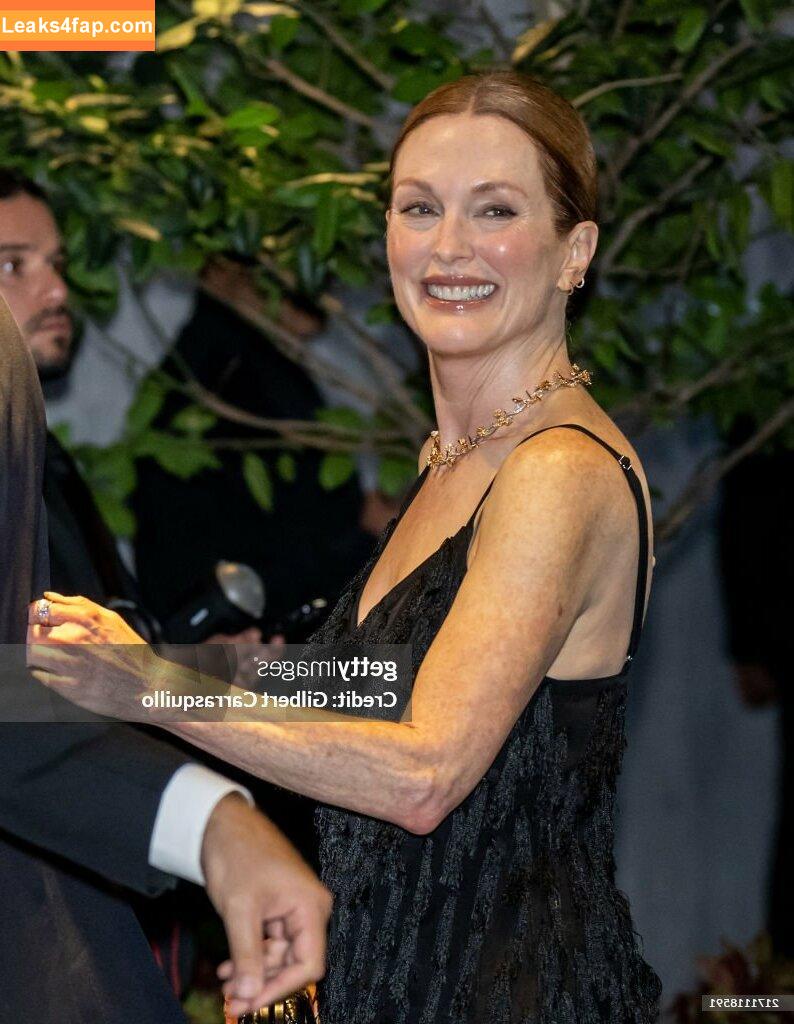 Julianne Moore / juliannemoore leaked photo photo #0080