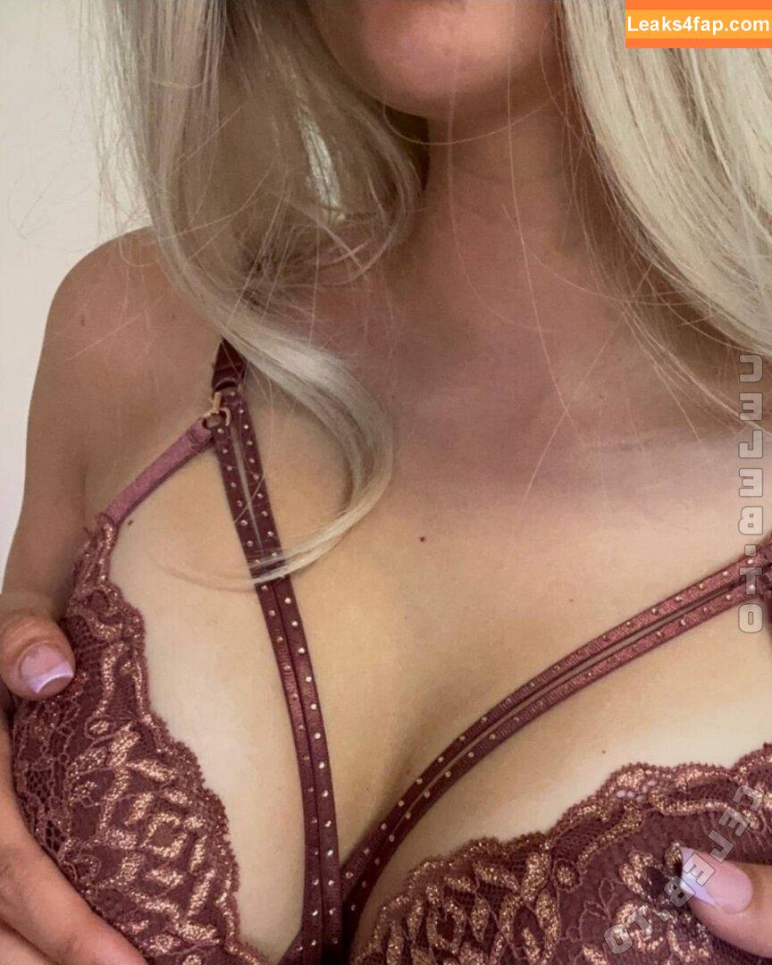 juliaossendorf /  слитое фото фото #0366