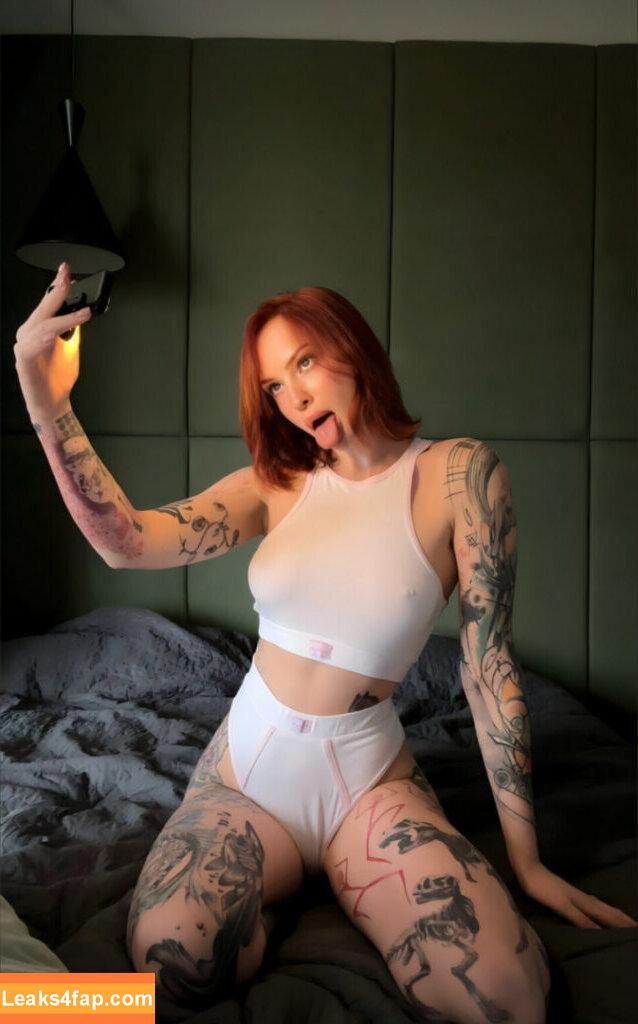 Juliapelc /  leaked photo photo #0008