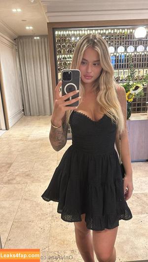 julibeautiful photo #0032